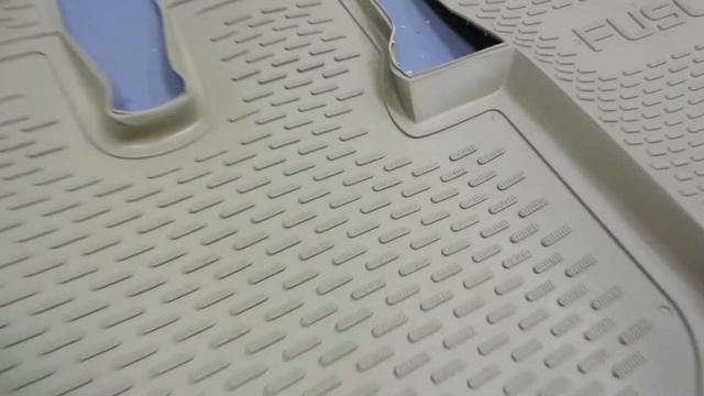 Коврики в салон Mitsubishi Fuso. Цвет бежевый смотреть онлайн