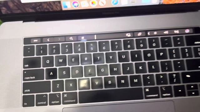 MacBook Pro 2019, I7, 16Gb, 512gb,4GB,150cycles, 15inches #applemacbook #applemacbookpro #AppleMagi