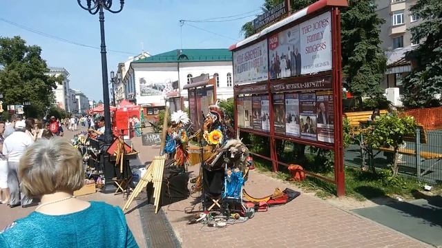 Индейцы из Эквадора. Нижний Новгород. Большая Покровская. смотреть онлайн