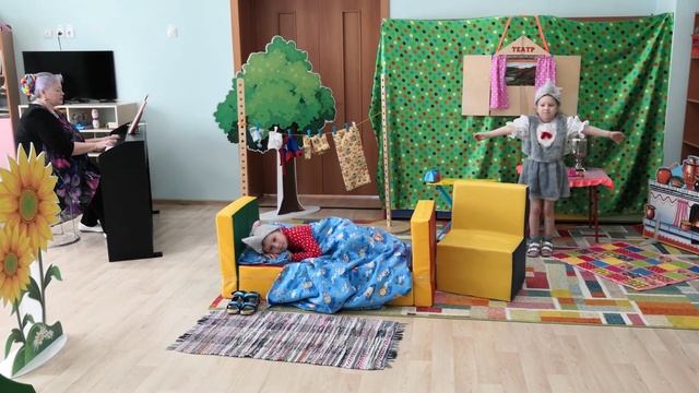 ,, Сказка о глупом мышонке", С. Я. Маршак. Театрализованные представление Ст. Гр. 27.04.2020.пятниц смотреть онлайн