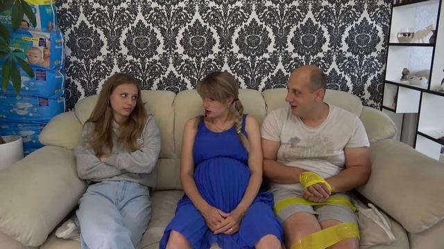 МЕДСЕСТРА ПЕРЕПУТАЛА УКОЛЫ. Таких последствий МЫ не ожидали. Крэйзи шоу смотреть онлайн