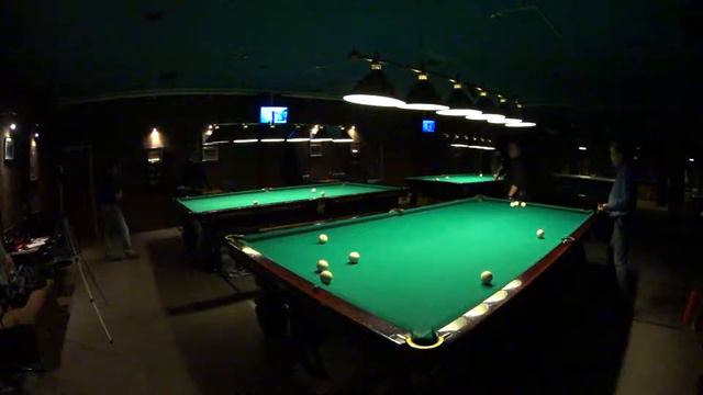 Алексей против Владимира в партии по свободной пирамиде, русский бильярд смотреть онлайн