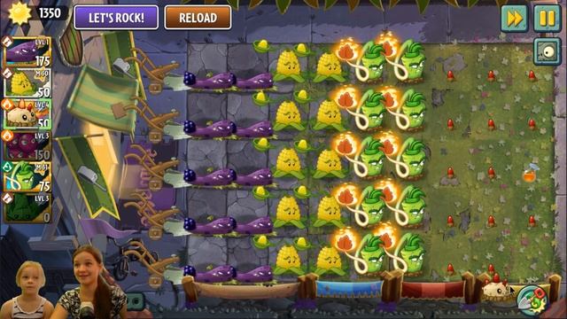 Ратения против Зомби НОВОЕ РАСТЕНИЕ ЧЕРНИКА смотреть онлайн