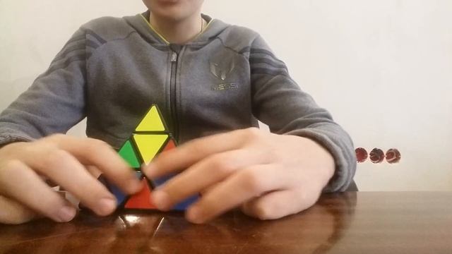 Как собрать треугольный кубик рубика!!!просто смотреть онлайн