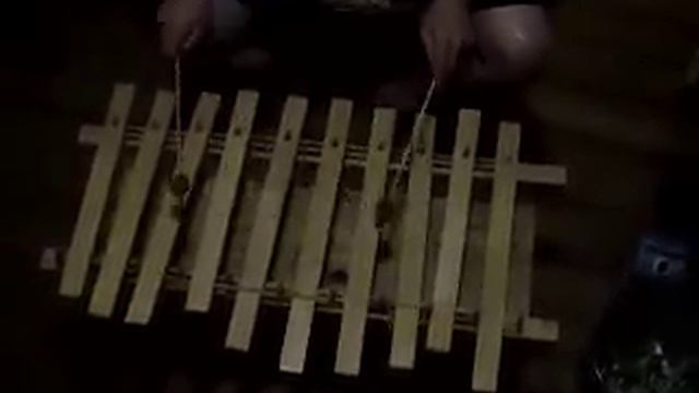 Short solo on homemade xylophone смотреть онлайн
