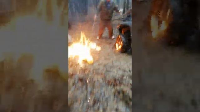 Как правильно накачать колесо в лесу на квадроцикле смотреть онлайн