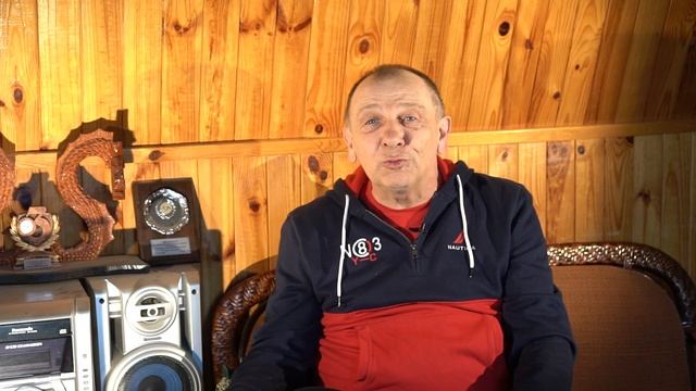 Анекдот про ребенка в оперном театре, объявление в лифте и цветы для жены. смотреть онлайн