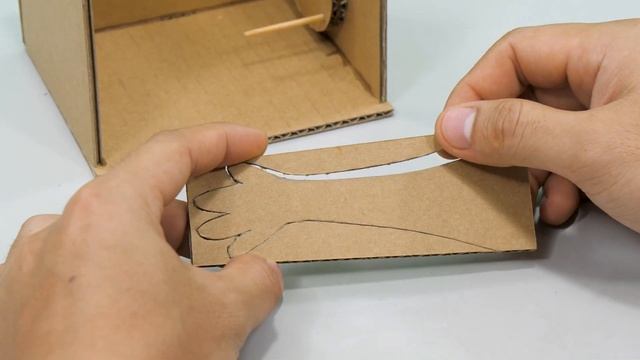 Huggy Wuggy Piggy Bank will steal your Coins｜Cardboard crafts DIY смотреть онлайн