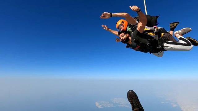 My Skydiving Experience From 13000 Feet | Skydive Dubai | Thanks @ApolloHolidays
