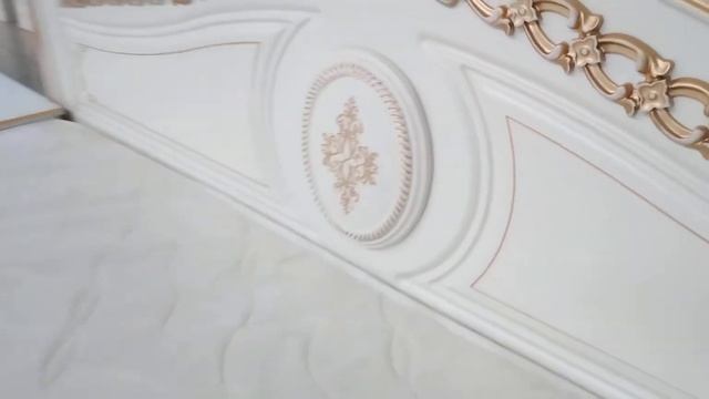 Спальня Азалия Белый с патиной золото Кубань мебель. смотреть онлайн