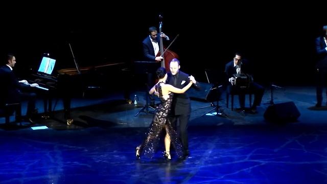 Alexandr Frolov & Maria Frolova Solo Tango Orquesta "Si bekar" смотреть онлайн