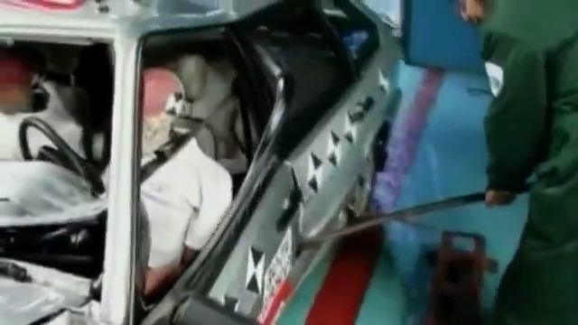 Краш-тест Lada