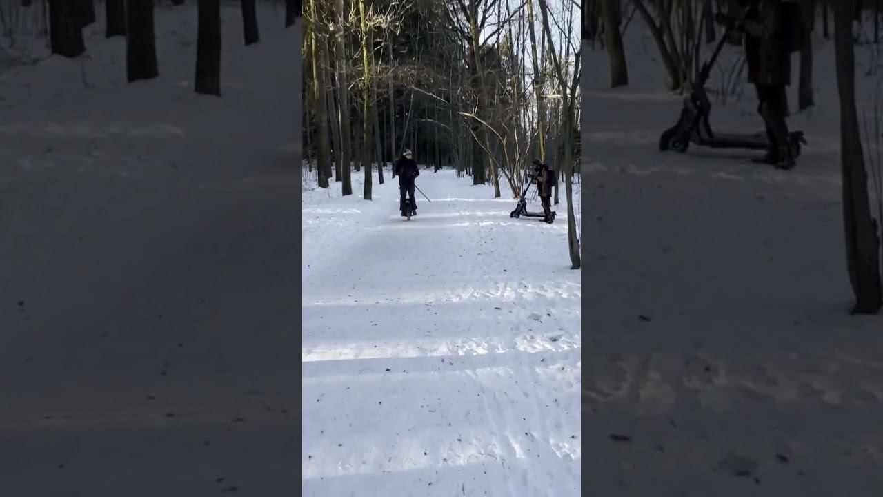 Зимой на электросамокате #shorts #segwayninebot смотреть онлайн
