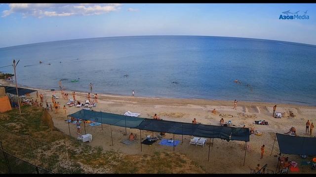 Танцевальная разминка на пляже. Степановка Первая . смотреть онлайн