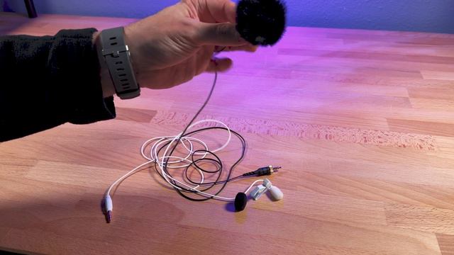 RODE Lavalier II vs. RODE Lav GO | Mic Comparison! смотреть онлайн