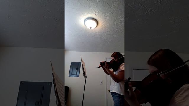 Violin Practice смотреть онлайн