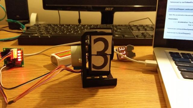 Mini Split Flap Numeric Display смотреть онлайн