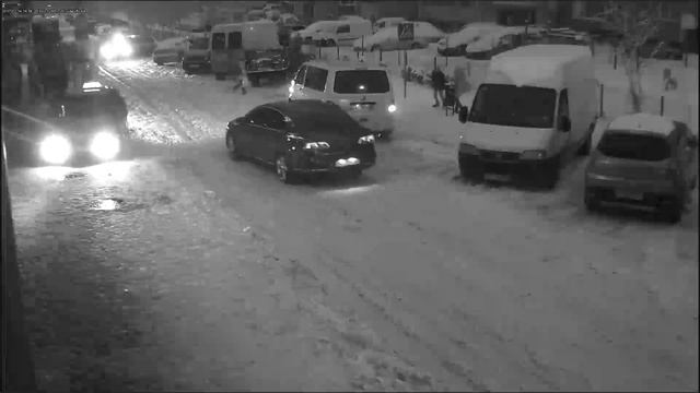 камера зовнішнього спостереження смотреть онлайн