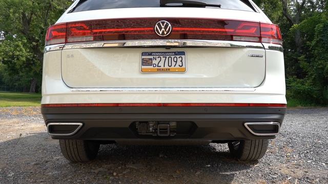 2024 Volkswagen Atlas Review | BIG Changes for 2024! смотреть онлайн