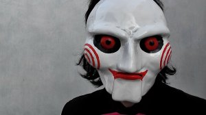 Как сделать маску из фильма Пила ( 2 часть )?