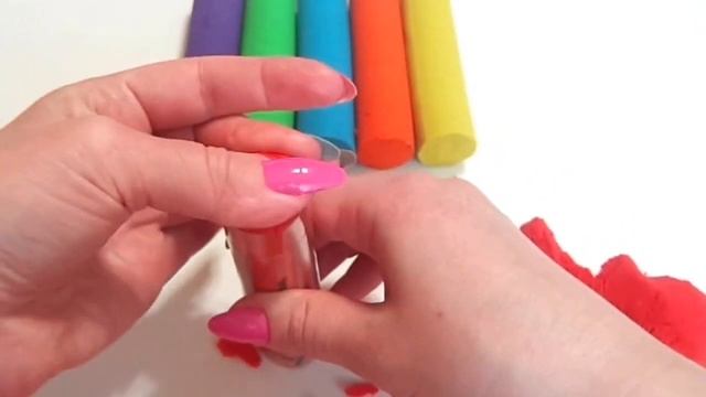 Кинетический Песок Делаем Трубочки Своими руками Учим цвета с Кинетиеским Песком и формочками смотреть онлайн
