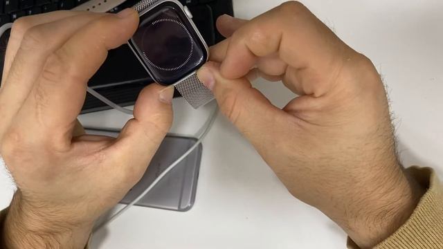 Apple Watch Hard Reset / Сброс пароля смотреть онлайн