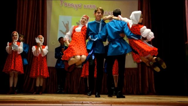 Танцуй пока молодой 19.05.2019г. п.Кизема смотреть онлайн