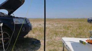 Зарядка аккумулятора солнечной панелью.