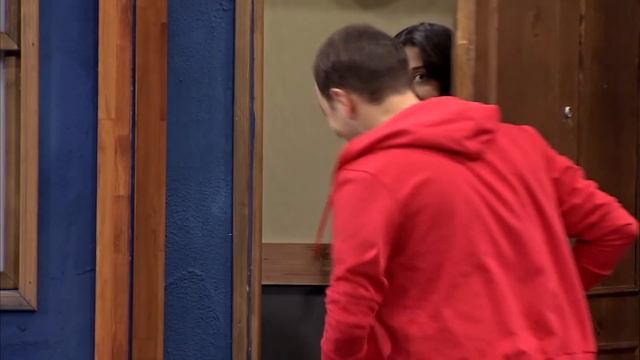 Fosmodern Aile (58.Bölüm) - Çok Güzel Hareketler 2 смотреть онлайн