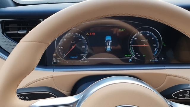 Voyah Free EVR смотреть онлайн