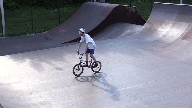 Гошко Богдан bmx amateur контест в @delay.skatepark смотреть онлайн