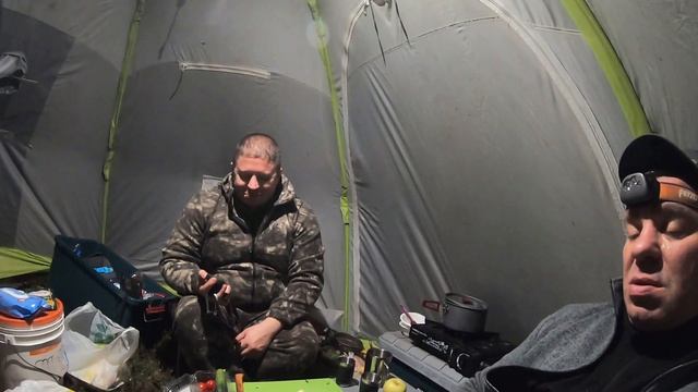 Лагерь на речке Лейбйок, перед последним порогом на озеро Глубокое.Ночёвка. смотреть онлайн