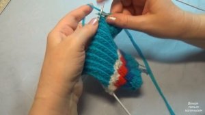 Вязание спицами . Женские носки, связанные узором _Эстонская спираль_ #101