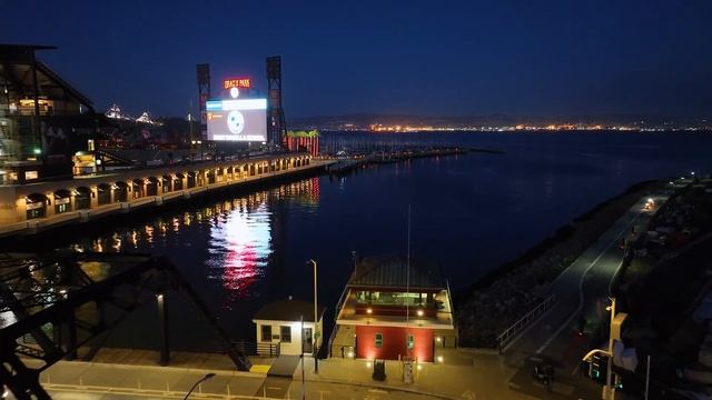 DJI MAVIC 3 | NIGHT MODE | BAY BRIDGE/ORACLE PARK смотреть онлайн