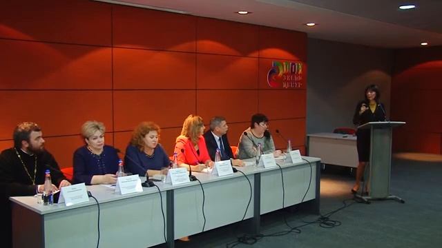 Круглый стол на тему "Национальная система учительского роста: Проблемы и пути решения". 30-10-2017 смотреть онлайн