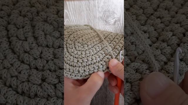 САМЫЙ УДОБНЫЙ РЮКЗАК|Клапан для рюкзака крючком столбиками! смотреть онлайн