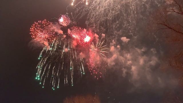 САЛЮТ 23 ФЕВРАЛЯ ДЕНЬ ЗАЩИТНИКА ОТЕЧЕСТВА МОСКВА 2023 смотреть онлайн