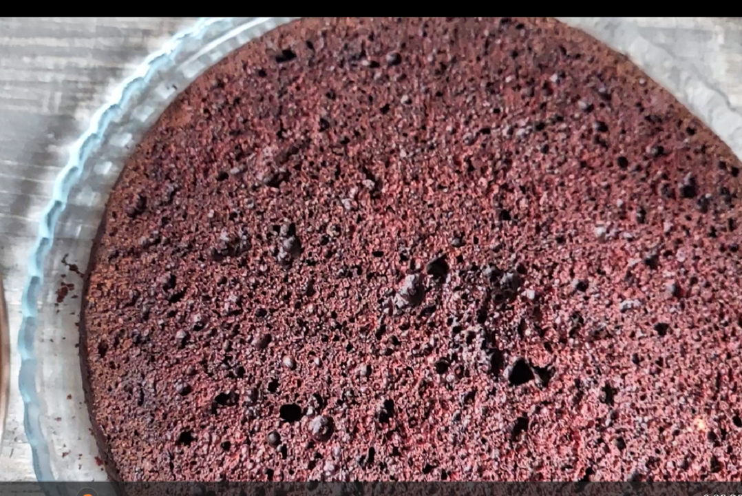 Бисквит шоколадный на кипятке. Просто. Вкусно. Шоколадно. смотреть онлайн