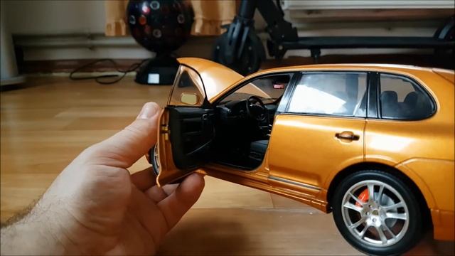 Porsche Cayenne GTS , 1:18, Norev смотреть онлайн