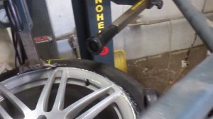 Монтаж-демонтаж низкопрофильной резины, резины RUNFLAT, качественная, бережная установка покрышек