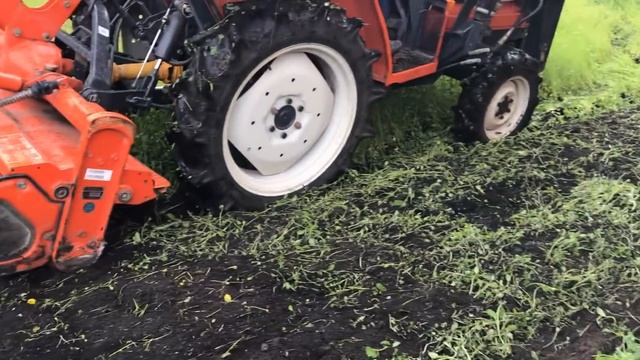 Минитрактор, Kubota gl в действии смотреть онлайн