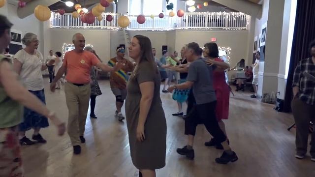 Contra Dancing Catapult! Andy Shore - Turnip The Beet - Not A Figment Of Your Imagination - B смотреть онлайн