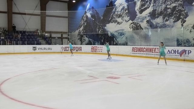 показательные выступления фигуристов посвященные Дню победы г.Ростов-на-Дону смотреть онлайн