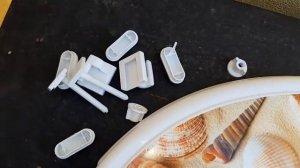 Как заменить крышку ( сиденье ) унитаза.