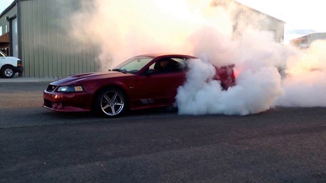2003 supercharged Saleen Mustang burnout смотреть онлайн