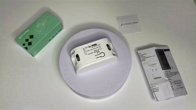 Умное реле WiFi+RF433 беспроводной выключатель с Алисой дистанционной от Tuya с управлением голосом смотреть онлайн