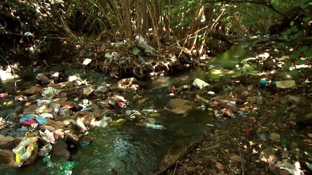 While We Wait (En Attendant) смотреть онлайн