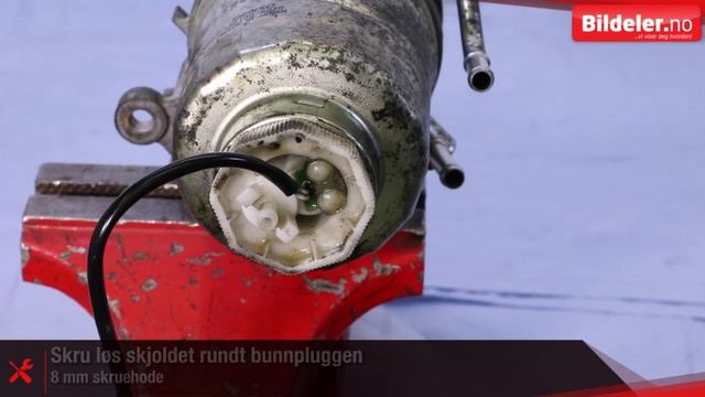 Toyota Auris: Hvordan Bytte Dieselfilter, 1.4 (D-4D) - 2007 Til 2012 Mod.