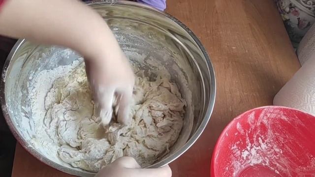 Пасхальные куличи/ Девочки помогали печь пасочки/ пошаговый рецепт куличей смотреть онлайн