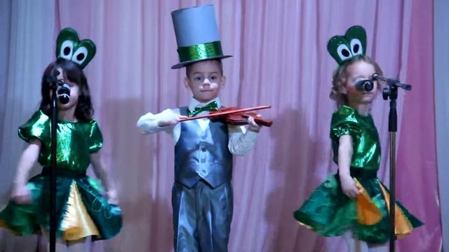 Про лягушек и комара смотреть онлайн